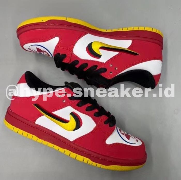 Nike Sb Dunk Low Vietnam 25th Anniversary