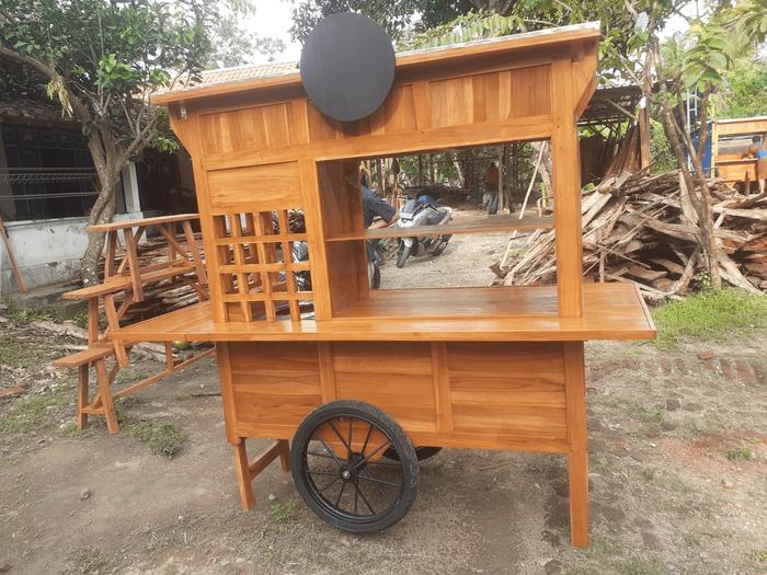 Gerobak angkringan Jepang terlaris Jogja
