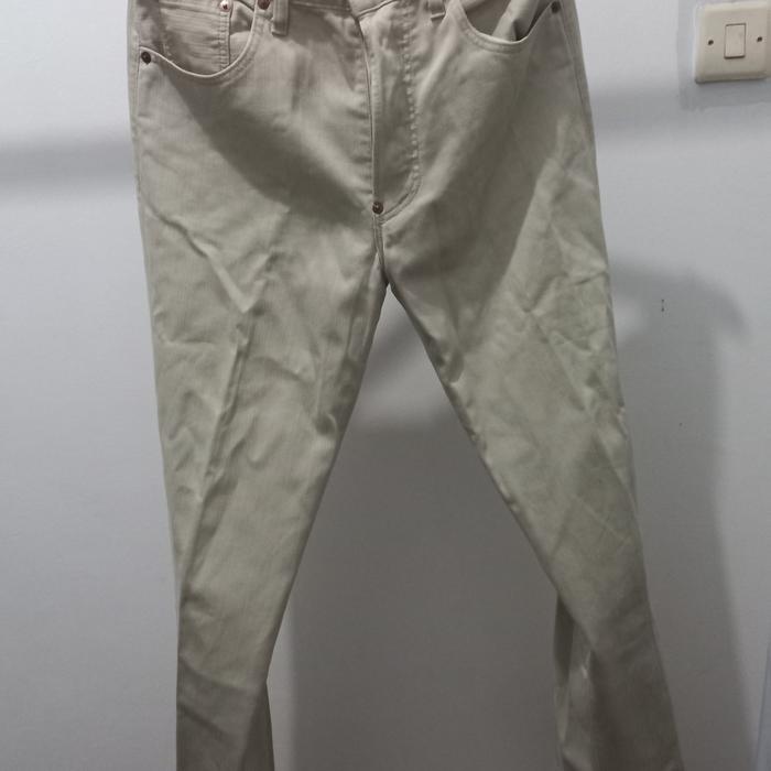 Rare Levis Big E