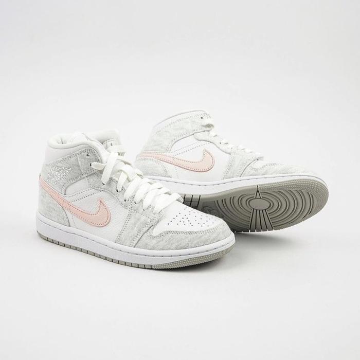 Air Jordan 1 Mid SE White Light Iron Ore (100% Authentic) - 40.5