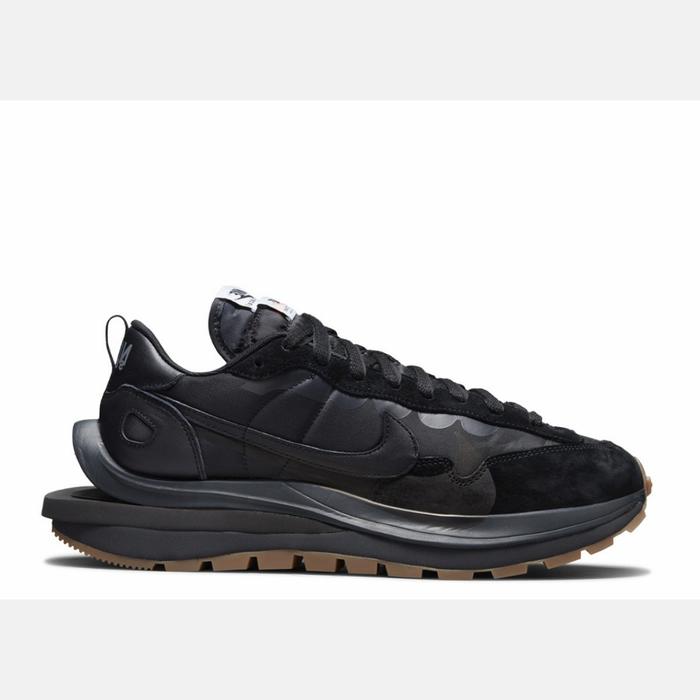 Nike x Sacai Vaporwaffle Black Gum