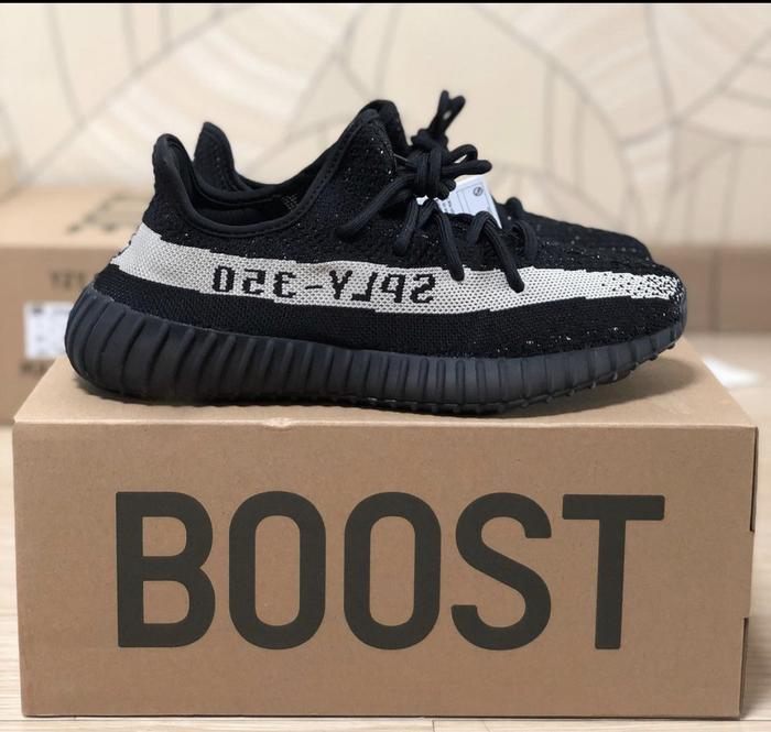 Adidas Yeezy Boost 350 Oreo Original