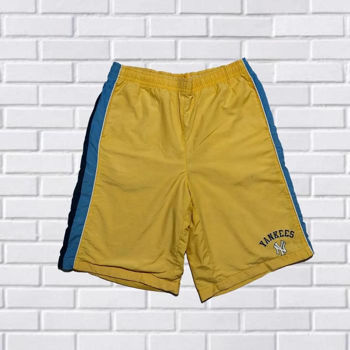 CELANA PENDEK MLB YANKEES ORIGINAL, SECOND IMPORT, SZ 34-36, SP29