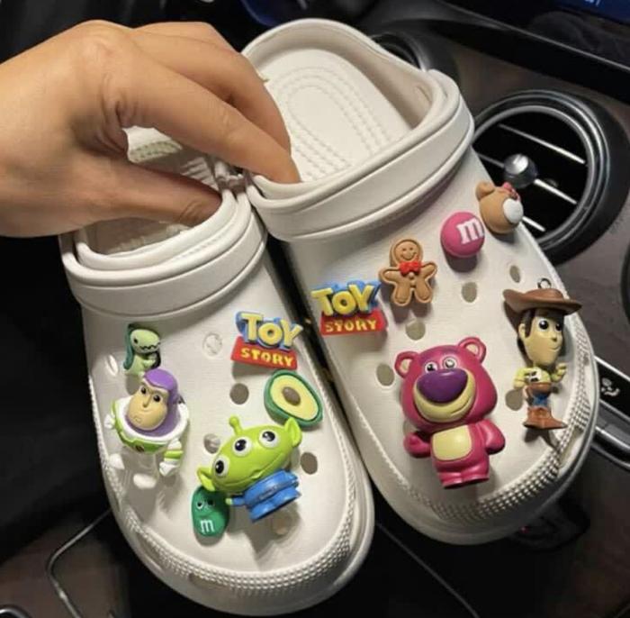 Jibbitz crocs Toy Story