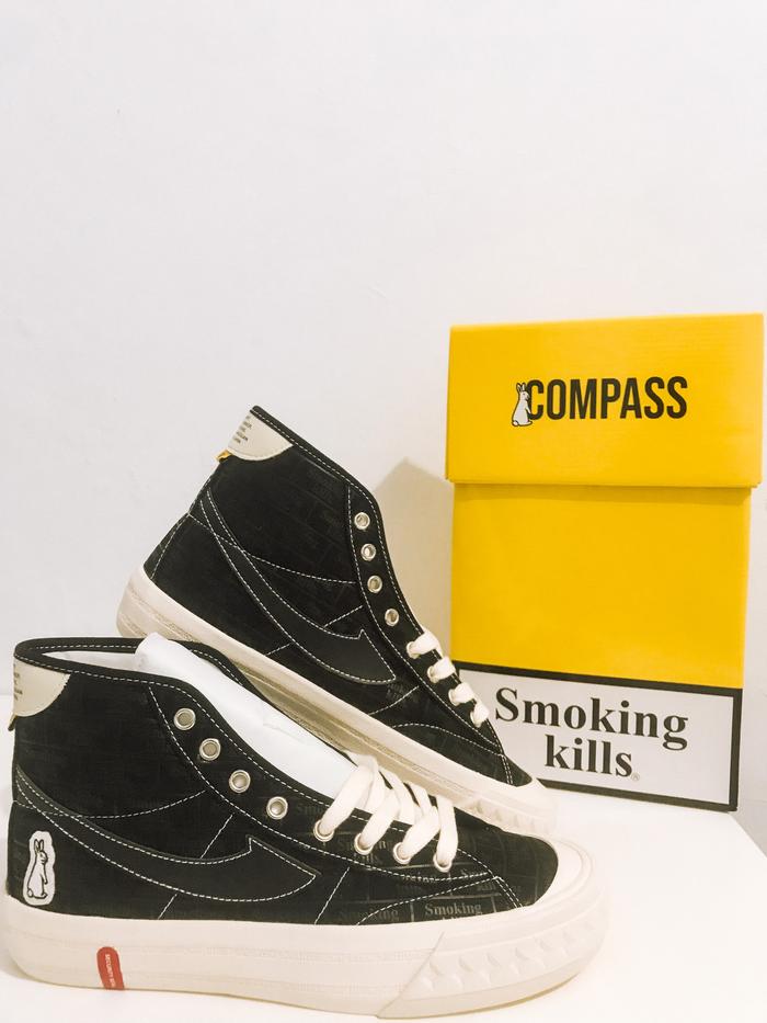 SEPATU COMPASS X FXXKING RABBITS “SMOKING KILLS”