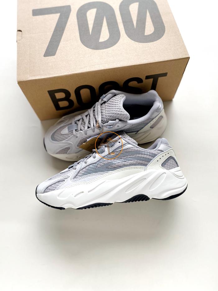 Yeezy 700 V2 Static / EF2829