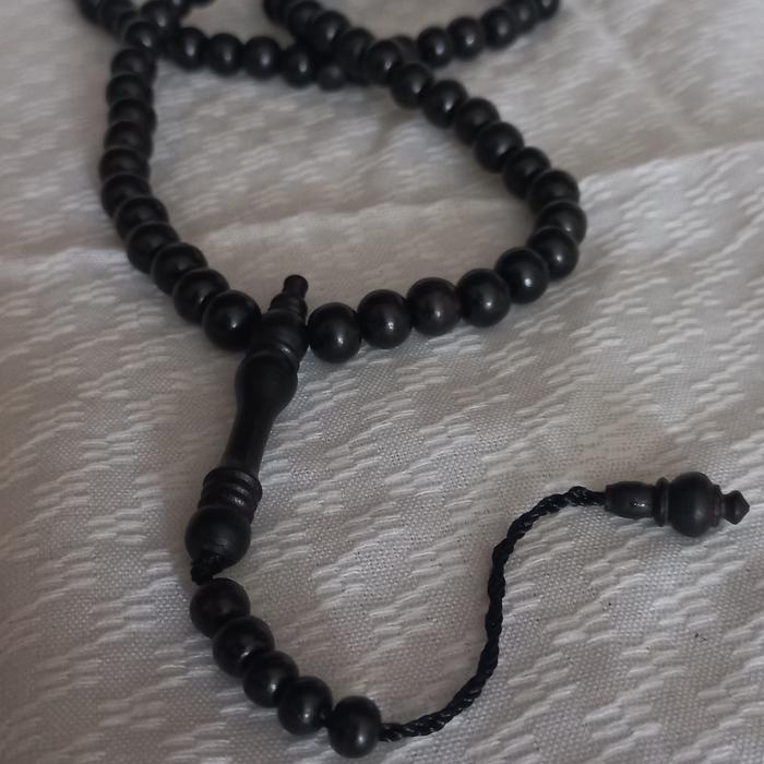 TASBIH KELOR HITAM/KAYU BERTUAH/KAYU FOSIL