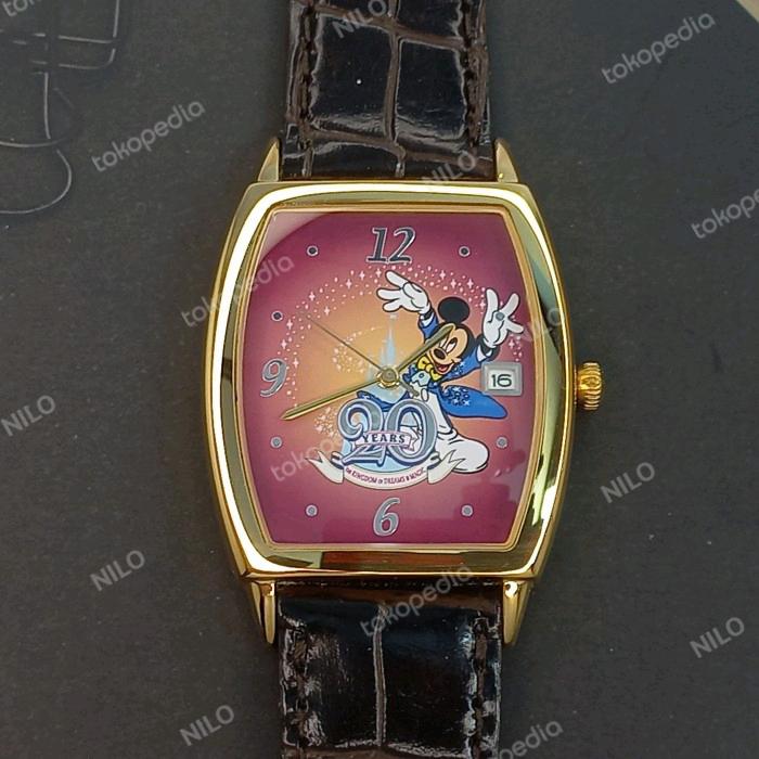 Mickey mouse, Limited Tokyo Disneyland 20 Years Gold Case Japan Watch
