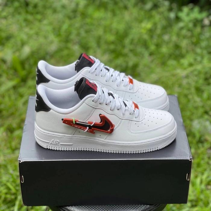 Nike Air Force 1 Low Carabiner White Swoosh Red Original Resmi