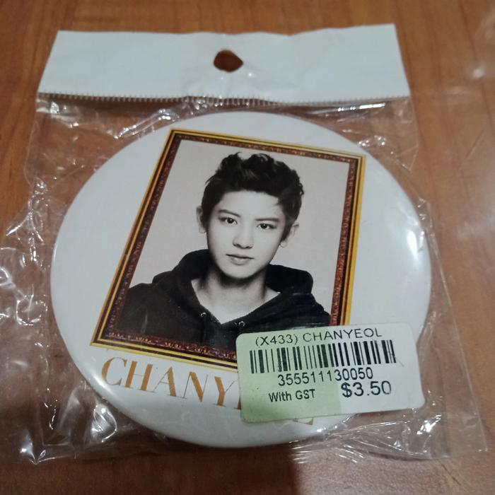 Pin Chanyeol 75 mm