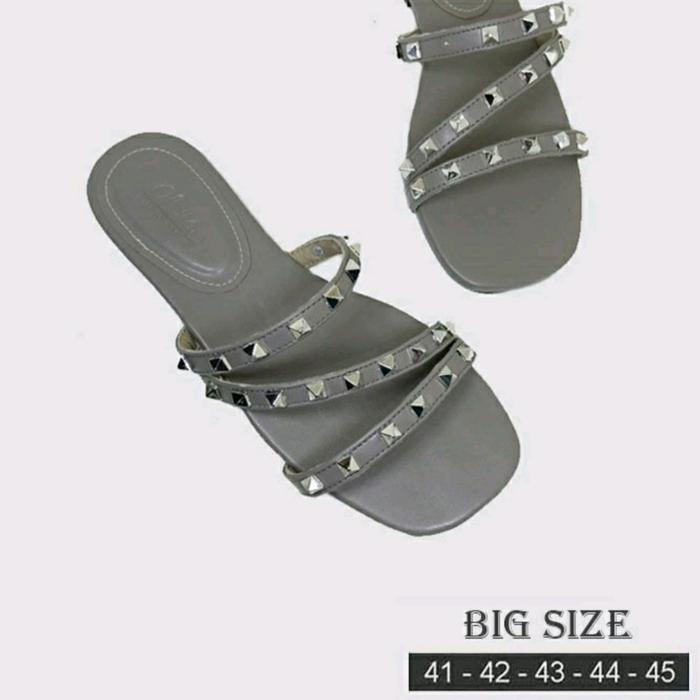 Sendal Teplek Big Size 41-45 VLTN black-1 Sandal Wanita Mewah Simpel
