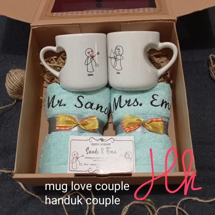 Handuk couple 50x100 bordir nama dan mug couple love free box kartu