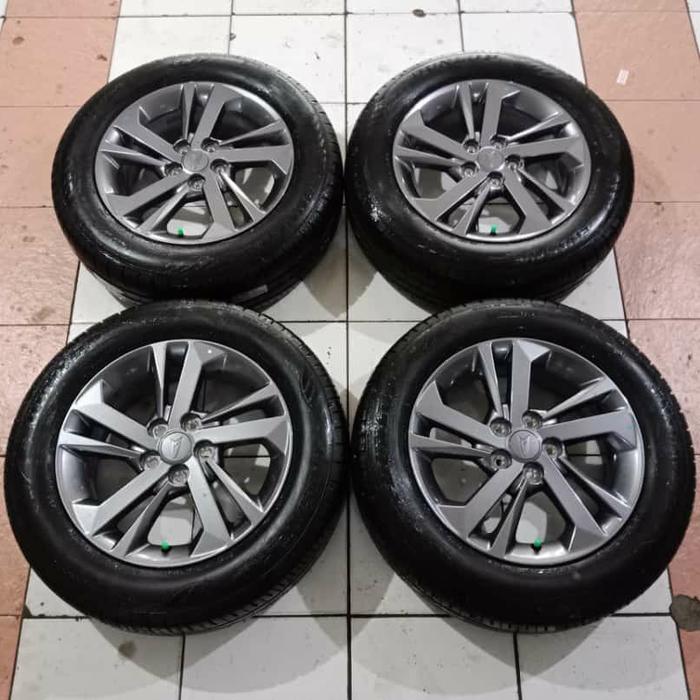 Velg Second Oem New Xenia Ring 15 + Ban