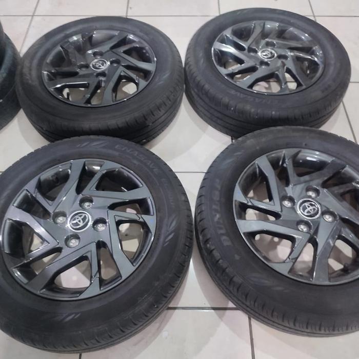 velg mobil bekas ori new avanza veloz ring 15 + ban dunlop 185 65 R15