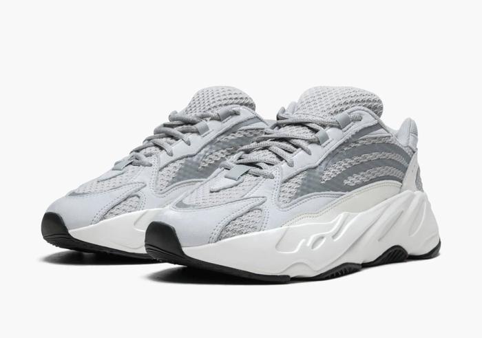 Yeezy 700 V2 "Static"
