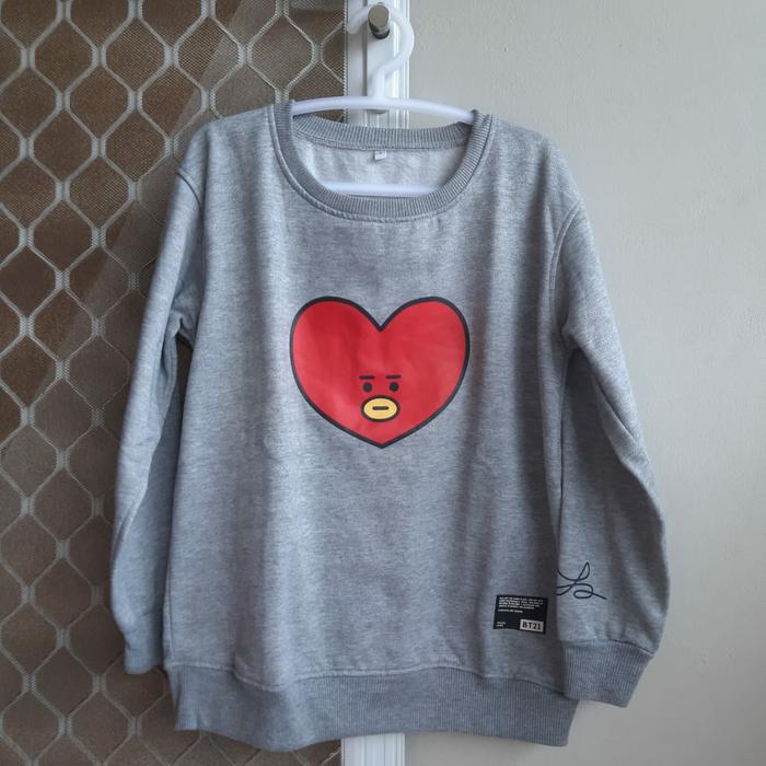 Preloved: Sweater BT21 Tata (unofficial)