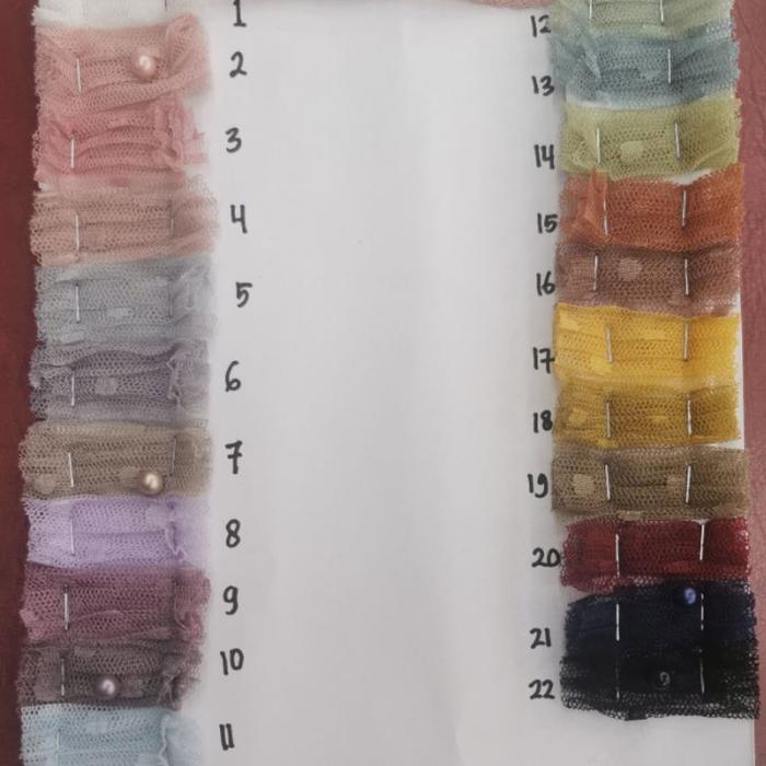 kain tile plisket mutiara dot