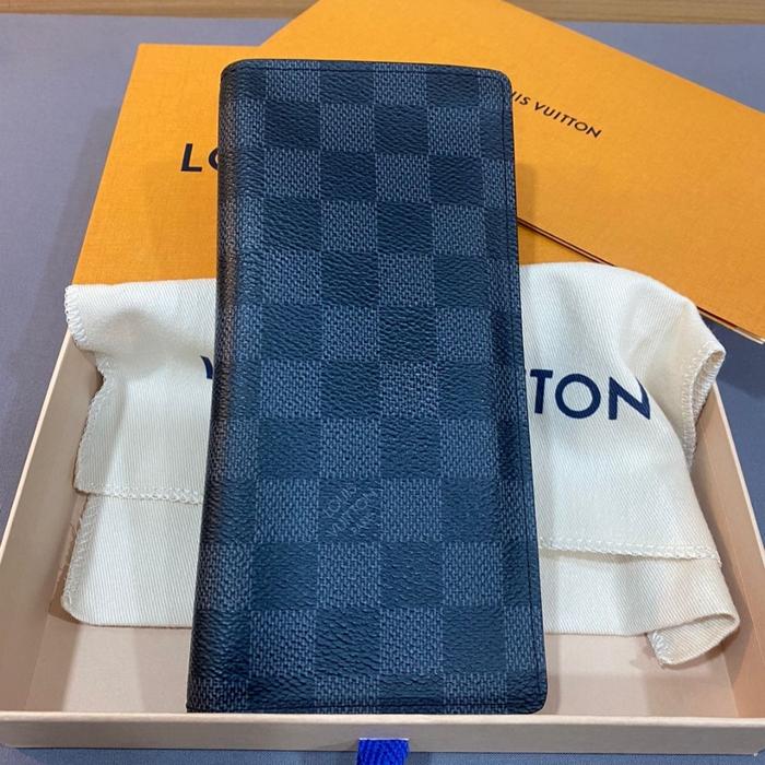 lv brazza 2020 no fendi gucci chanel bottega celine louis vuitton