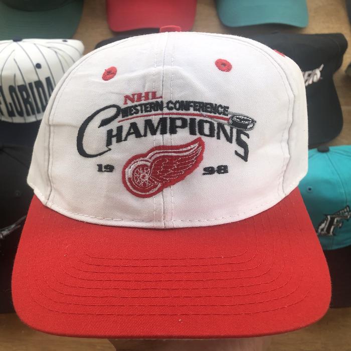 TOPI SNAPBACK VINTAGE NHL RED WINGS CHAMPIONS