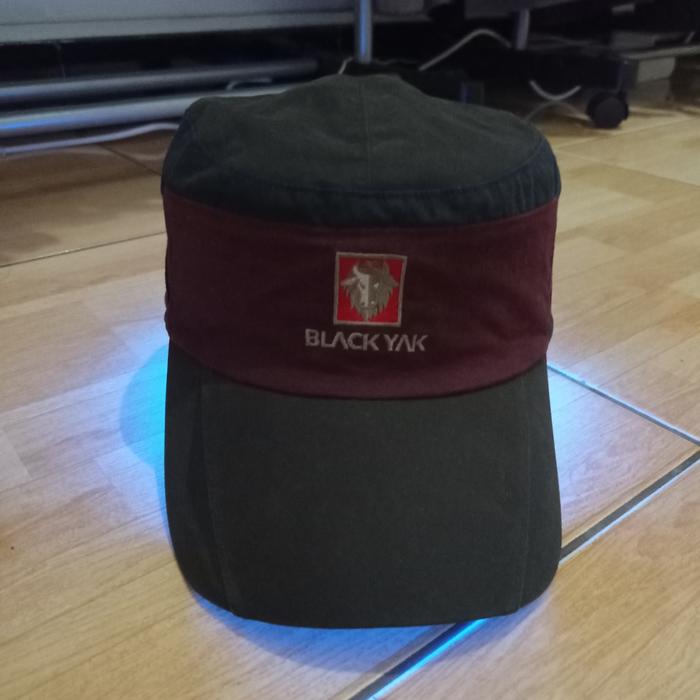 Topi Blackyak