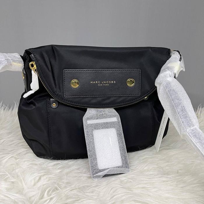 TAS MJ NATASHA NYLON PREPPY BLACK CROSSBODY