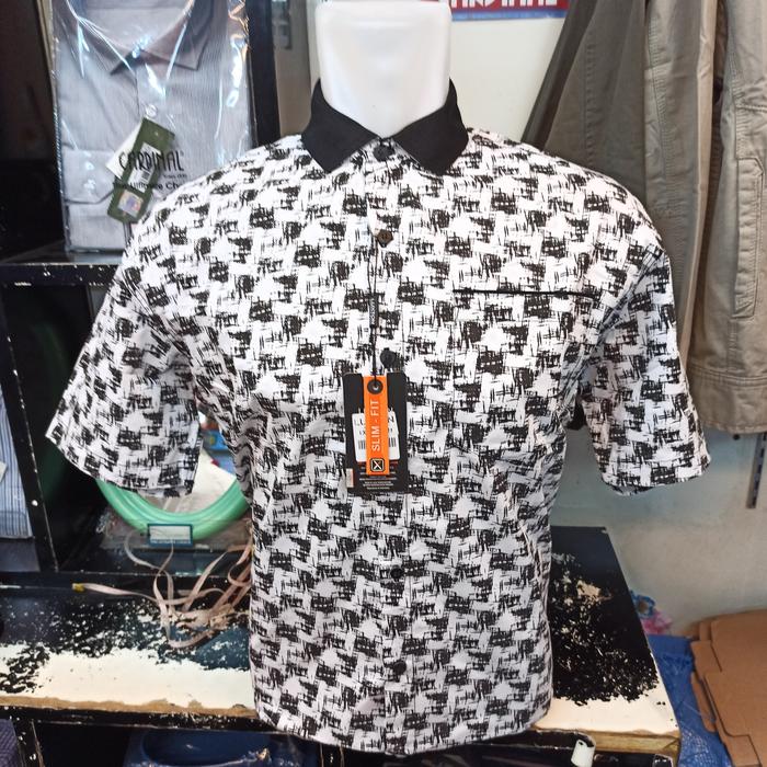 Kemeja Lengan Pendek Katun Santai Luxton Original Casual 921