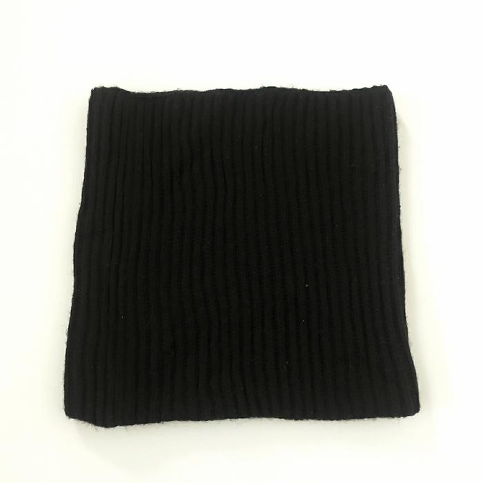 Uniqlo Roll Beani /Buat leher / Gu / Global Work /Levis