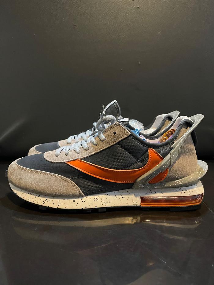 NIKE UNDERCOVER SECOND BRAND