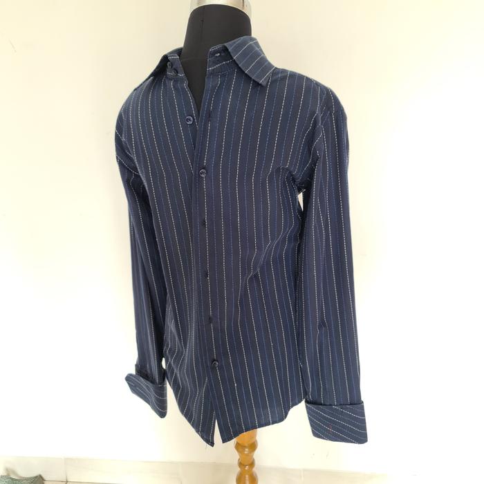 kemeja fashion pria atasan lengan panjang navy M2000 laki thrifting preloved original