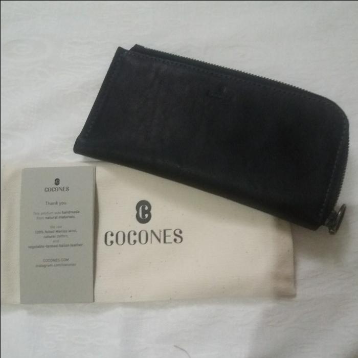 Dompet HP - Form iPhone 13 Zip Wallet