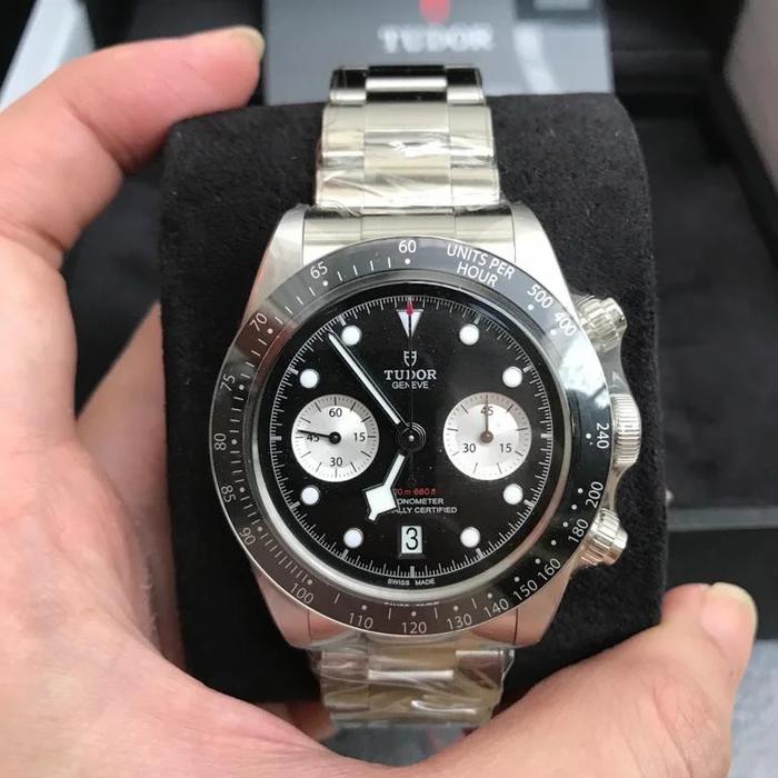 tudor blackbay chrono black panda dial original