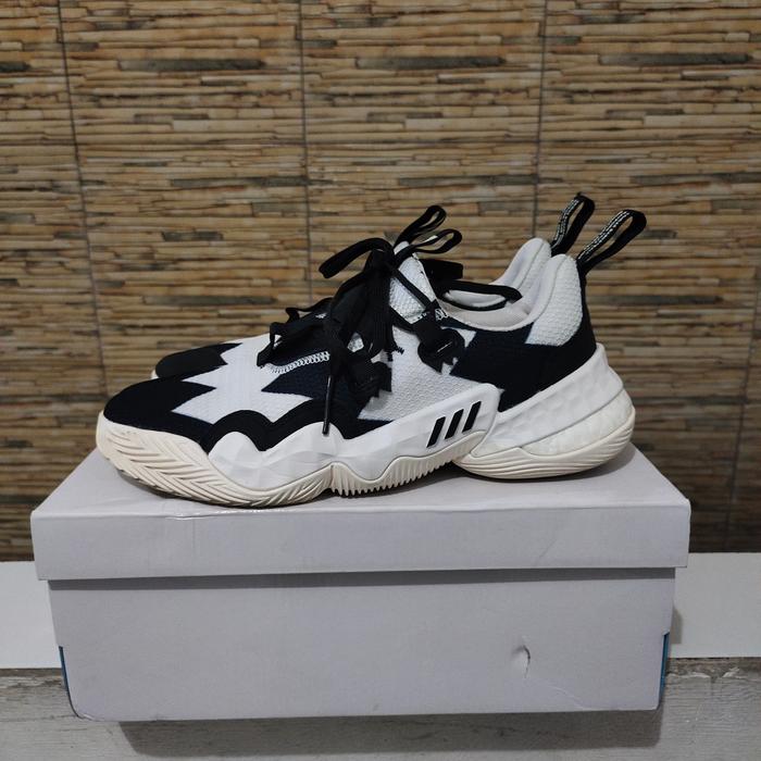Adidas Trae Young 1 Black White ORIGINAL
