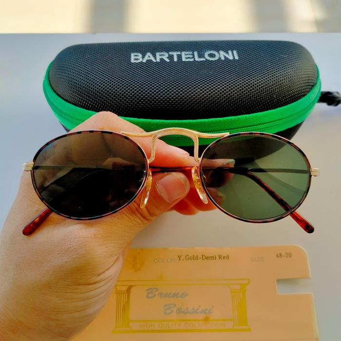 John Lennon vintage sunglasses Brand: BRUNO BOSSINI,frame gold rare
