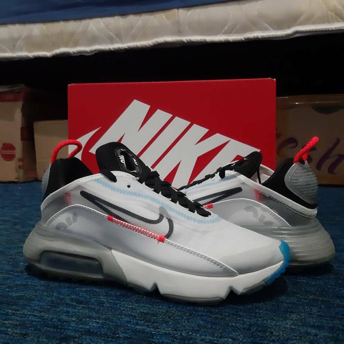 Nike Airmax 2090 Pure Platinum 100% Authentic Sneakers
