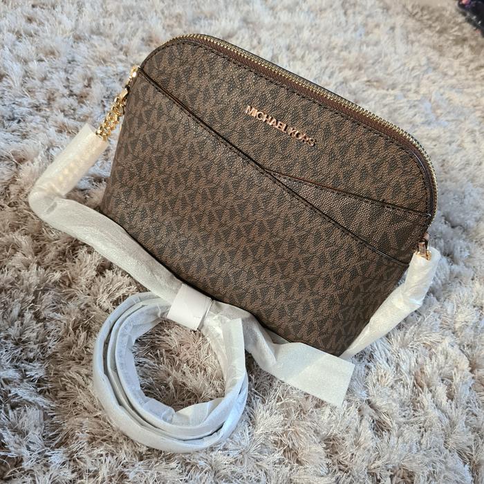 Michael Kors Jet Set Travel MD Dome Xcross Xbody Brown