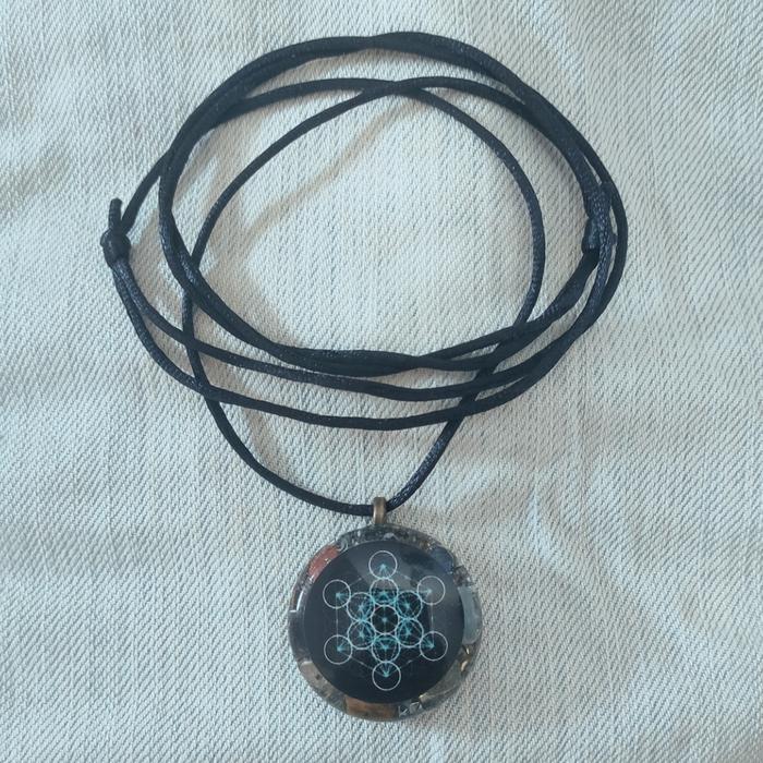 Kalung Pendant 7 Cakra Orgonite with Metatron Sacred Geometry