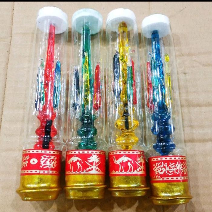 Minyak poni basalwa kubah cagak antik
