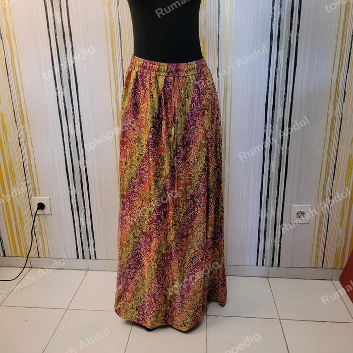 Rok batik satin ungu hijau oranye (preloved)