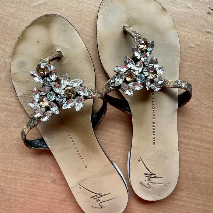 Sandal Wanita Giuseppe Zanotti authentic preloved size 35