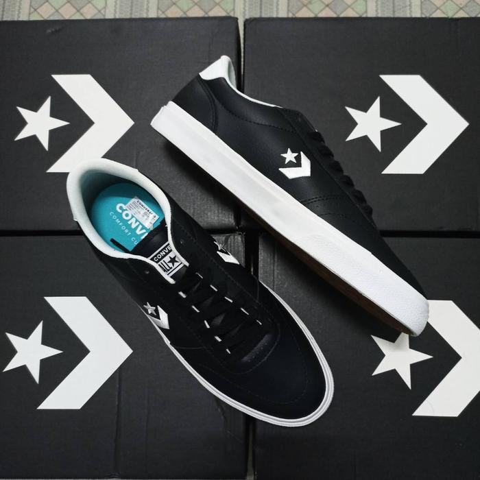 Converse Boulevard Faux Leather Black White Original Resmi