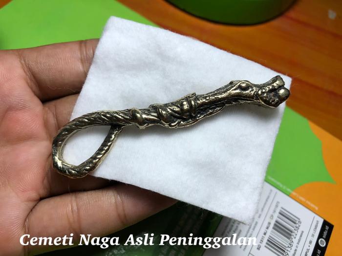 Cemeti Kuningan Kecil Motif Naga Surya Lama