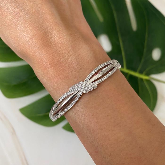 Gelang Kaku Emas Putih Fashion Zircon Bow Kadar 75% 10.83 Gram