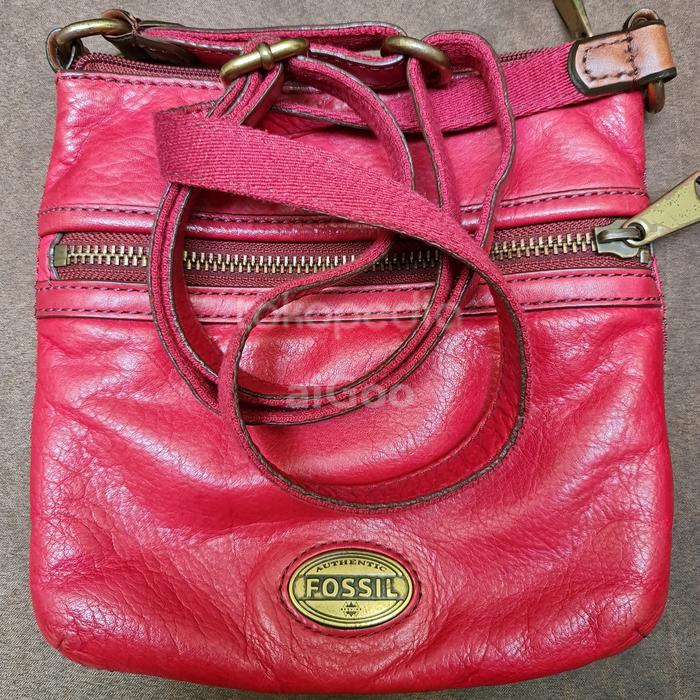 Fossil Sling preloved second