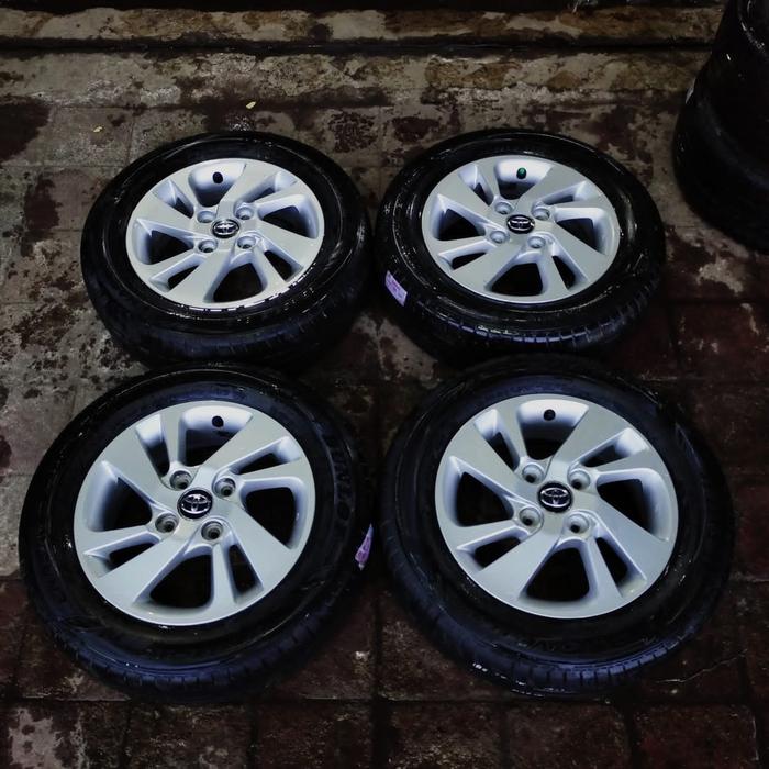 VELG MOBIL ORIGINAL AVANZA VELOZ RING 15 + BAN DUNLOP BISA BUAT XENIA