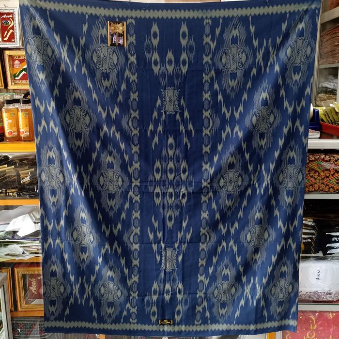 Sarung Atjeh Darussalam motif khas Aceh