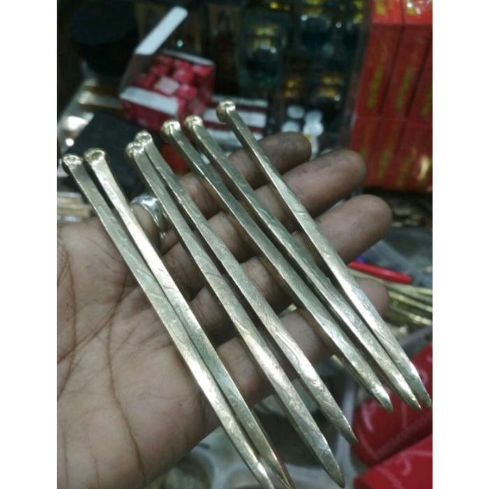 paku rajah besi kuning warna putih 5 pcs