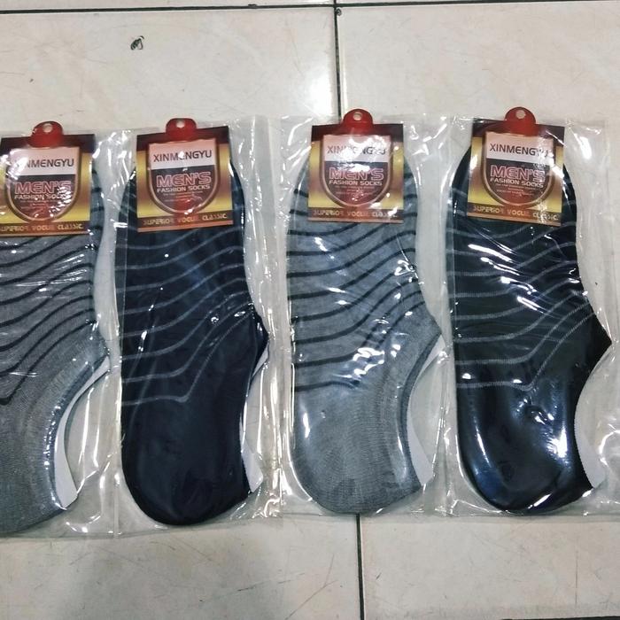 Kaos Kaki Garis_Garis Pria Wanita