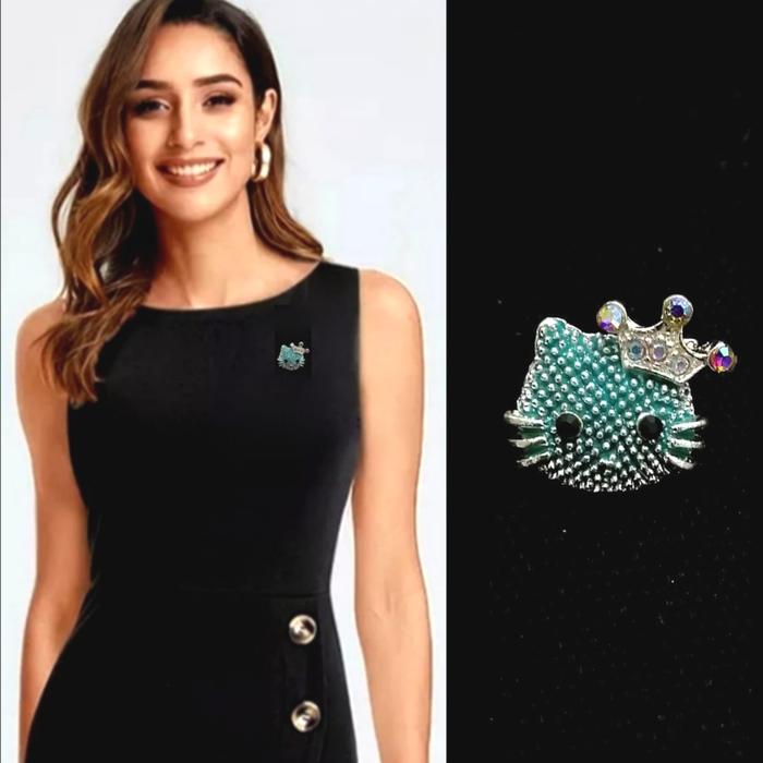 Metal Mini Pin Queen Cat Hello Kitty Bros Blazer Hijab Hijau Tosca