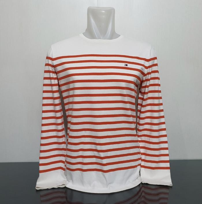 Baju Kaos Sweater TOMMY HILFIGER USA Size S sd M Lbr Dada 50 cm Second