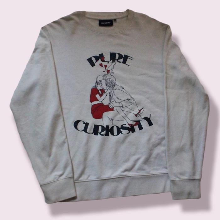 Crewneck WKNDRS | Bekas Second Pancoat Uniqlo Disney NII Original GAP